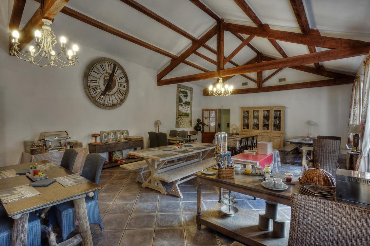 Hotel Les Mazets Des Roches Tarascon Eksteriør bilde