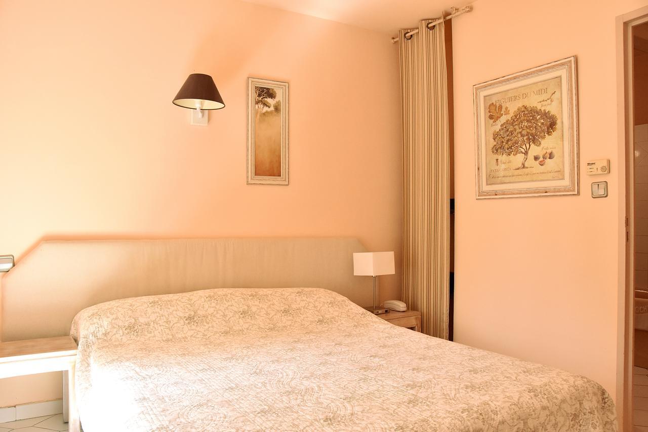 Hotel Les Mazets Des Roches Tarascon Eksteriør bilde