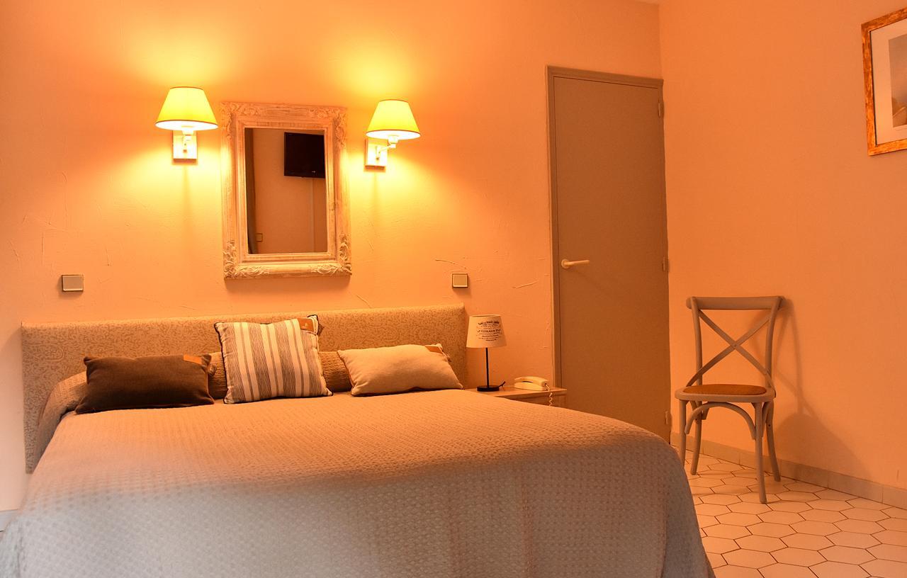 Hotel Les Mazets Des Roches Tarascon Eksteriør bilde