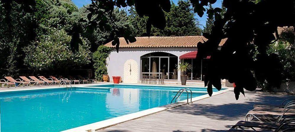 Hotel Les Mazets Des Roches Tarascon Eksteriør bilde